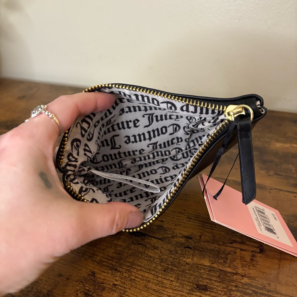 Juicy Couture Black Pouch Cosmetic Bag NWT - Picture 6 of 10